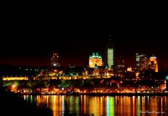 night_quebec_city